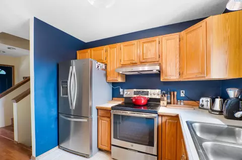 Kitchen - 645 Staley Dr, Pullman, WA 99163 photo 2 of 3