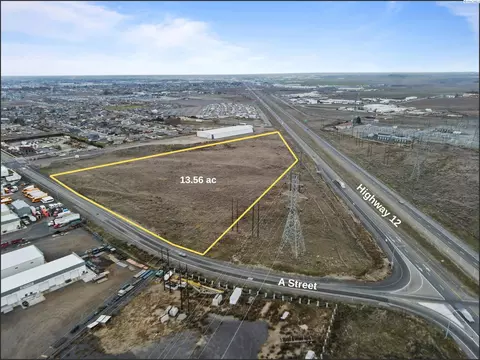 tbd E A St, Pasco, WA 99301