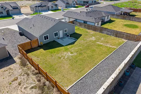 2909 E Helena St, Pasco, WA 99301 photo 17