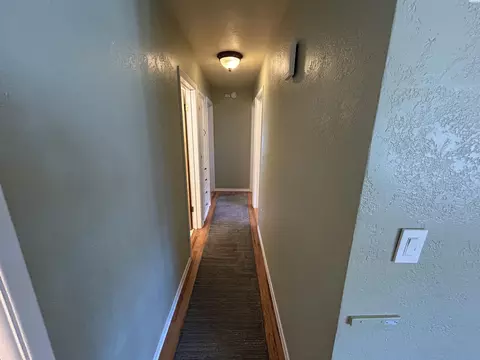 Entry Way - 115 SW Skyline Dr, Pullman, WA 99163 photo 1 of 2