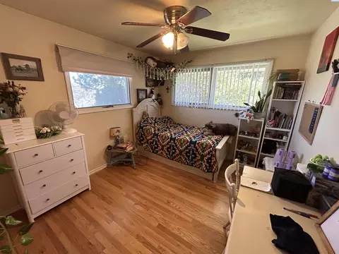 Bedroom - 115 SW Skyline Dr, Pullman, WA 99163 photo 5 of 8