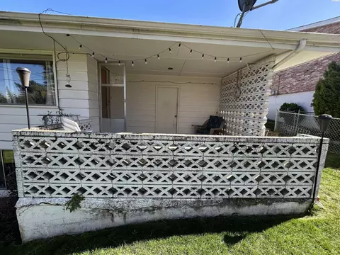 Exterior - 115 SW Skyline Dr, Pullman, WA 99163 photo 9 of 9
