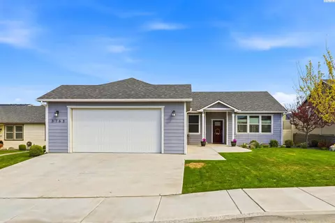 3763 S Sherman St, Kennewick, WA 99338