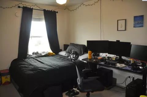 Bedroom - 1645 NE Merman Dr #B-301, Pullman, WA 99163 photo 1 of 1
