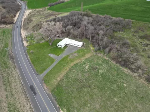 301 Klemgard Rd, Pullman, WA 99163