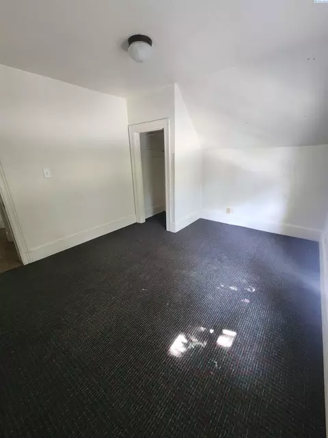 513-515 NE Kamiaken St, Pullman, WA 99163 photo 4