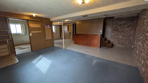 Living - 321 NW Cleveland St, Pullman, WA 99163 photo 9 of 9