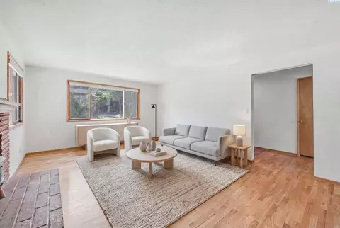 1810 NW Deane St, Pullman, WA 99163 photo 4