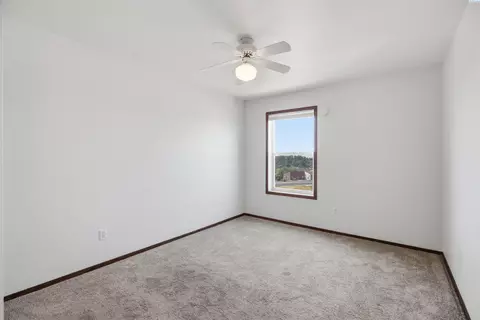 Bedroom - 1645 NE Merman Dr #C202, Pullman, WA 99163 photo 3 of 5