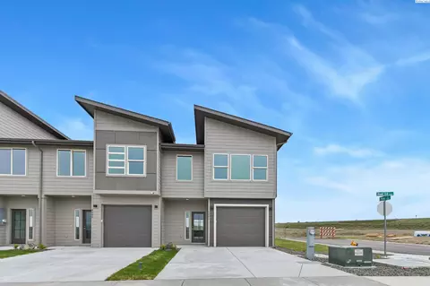 4501 Road 114, Pasco, WA 99301