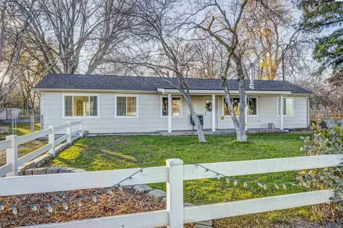 59202 N River Rd, Benton City, WA 99320