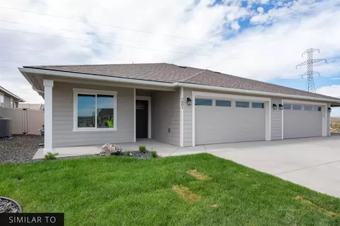 7061 W 38th Ave, Kennewick, WA 99338