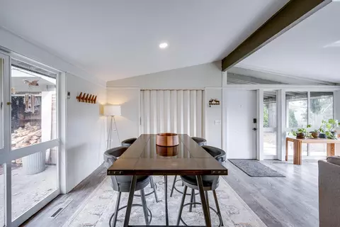 Dining - 1765 SW Baldwin Dr, Pullman, WA 99163 photo 3 of 3