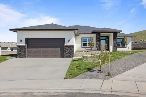 1056 Makah Ct, Richland, WA 99352