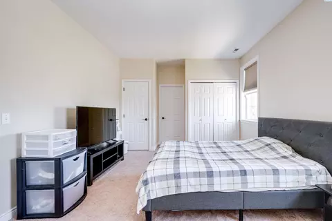 Bedroom - 1105 SW Meyer, Pullman, WA 99163 photo 3 of 6