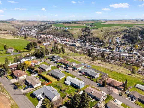 View/Area - 708 S Crestview St, Colfax, WA 99111 photo 3 of 3