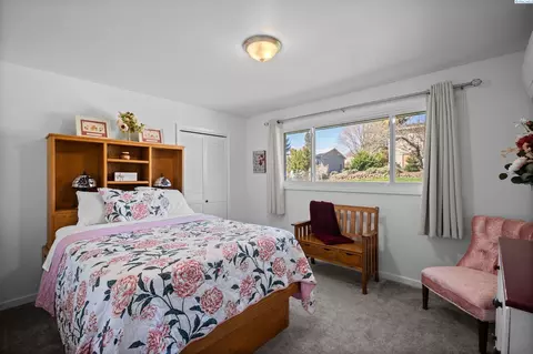 Bedroom - 708 S Crestview St, Colfax, WA 99111 photo 2 of 7