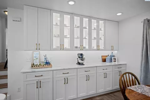 Kitchen - 708 S Crestview St, Colfax, WA 99111 photo 2 of 4