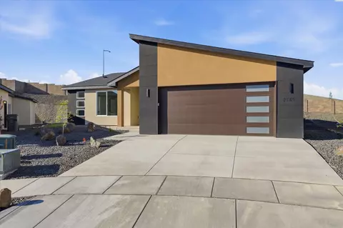 3757 Nuthatch St, Richland, WA 99352