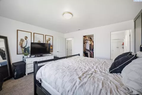 Bedroom - 10609 Silverbright Dr, Pasco, WA 99301 photo 7 of 7