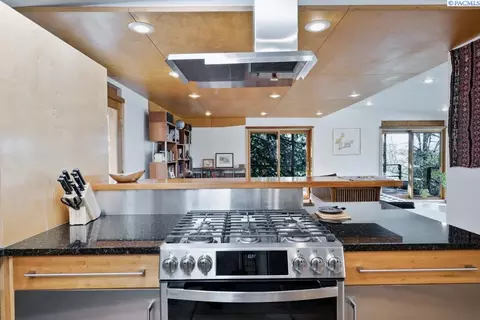 1145 NE Juniper St, Pullman, WA 99163 photo 6