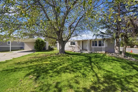 3324 W 19th Ave #143, Kennewick, WA 99338
