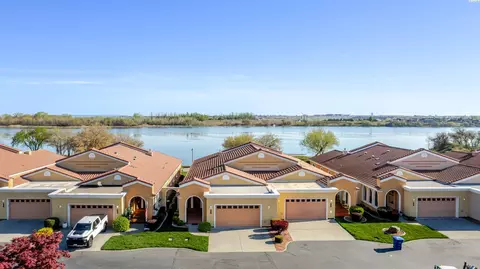 164 Bradley Blvd, Richland, WA 99352