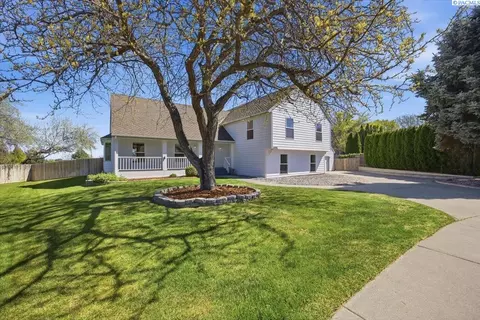 4806 W 18th Ave, Kennewick, WA 99336