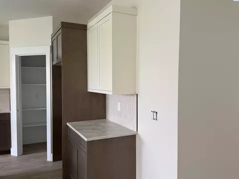 Kitchen - 6509 Rd 90, Pasco, WA 99301 photo 2 of 2