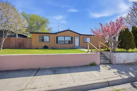 601 S Beech Ave, Pasco, WA 99301