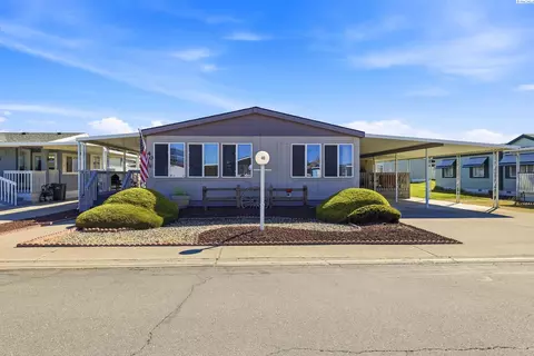 312 S Columbia Center Blvd #40, Kennewick, WA 99336