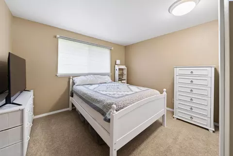 Bedroom - 2603 N Rd 56, Pasco, WA 99301 photo 1 of 4