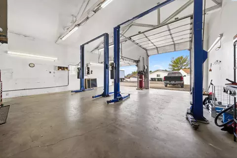 Exterior - 2603 N Rd 56, Pasco, WA 99301 photo 3 of 5
