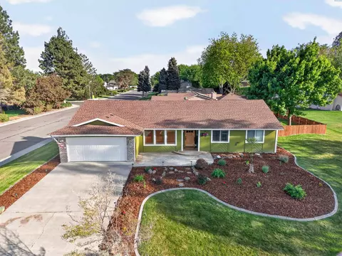 233 Greenbriarw, Richland, WA 99352