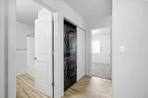 Entry Way - 412 Whitefish Ln, Pasco, WA 99301 photo 1 of 1