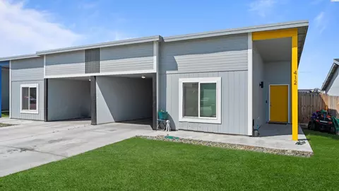 Exterior - 412 Whitefish Ln, Pasco, WA 99301 photo 2 of 2