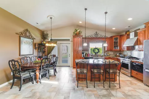 Other - 107 Windsor Ln, Pasco, WA 99301 photo 1 of 5