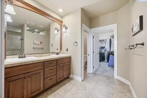 Other - 4702 Cathedral Dr, Pasco, WA 99301 photo 4 of 6