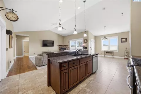 Other - 4702 Cathedral Dr, Pasco, WA 99301 photo 2 of 6