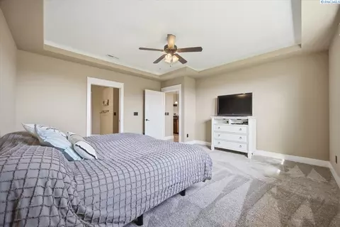 Bedroom - 4702 Cathedral Dr, Pasco, WA 99301 photo 7 of 7