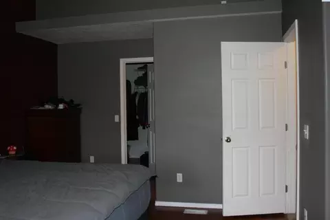 Bedroom - 1725 NW Ventura, Pullman, WA 99163 photo 3 of 4