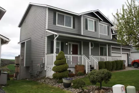 Exterior - 1725 NW Ventura, Pullman, WA 99163 photo 9 of 14