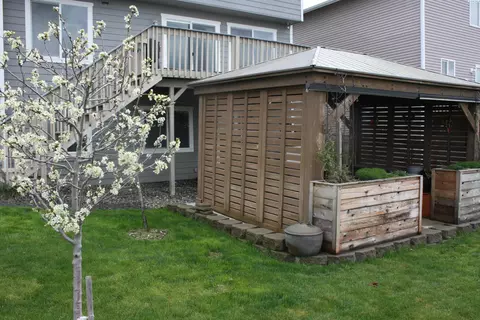 Exterior - 1725 NW Ventura, Pullman, WA 99163 photo 13 of 14