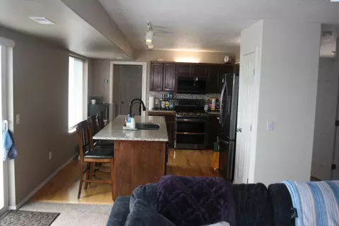 Kitchen - 1725 NW Ventura, Pullman, WA 99163 photo 1 of 3