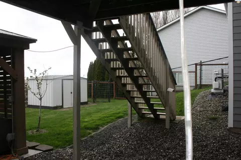 Exterior - 1725 NW Ventura, Pullman, WA 99163 photo 10 of 14