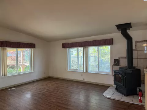 199604 E 7th Ave, Kennewick, WA 99337 photo 6