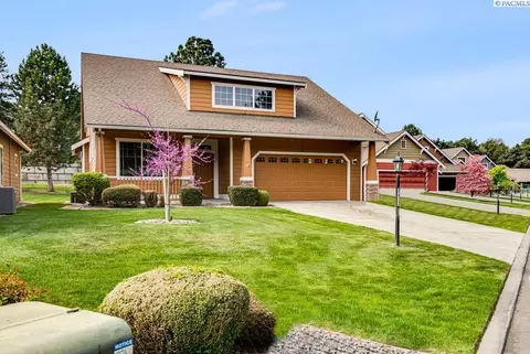 7617 W 20th Ave, Kennewick, WA 99338