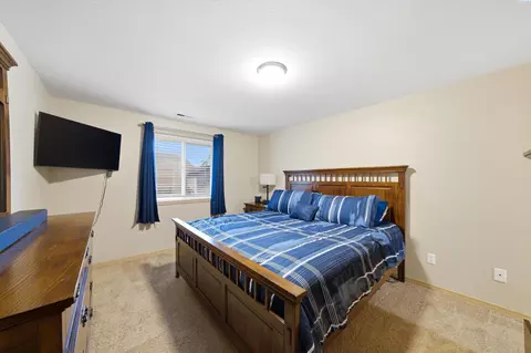 Bedroom - 8504 Studebaker Dr, Pasco, WA 99301 photo 6 of 7