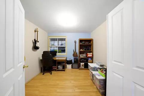 Bedroom - 8504 Studebaker Dr, Pasco, WA 99301 photo 1 of 7