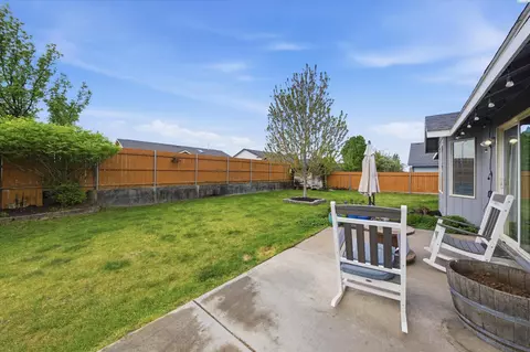 Exterior - 8504 Studebaker Dr, Pasco, WA 99301 photo 3 of 6